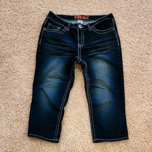 Hydraulic Capri Jeans